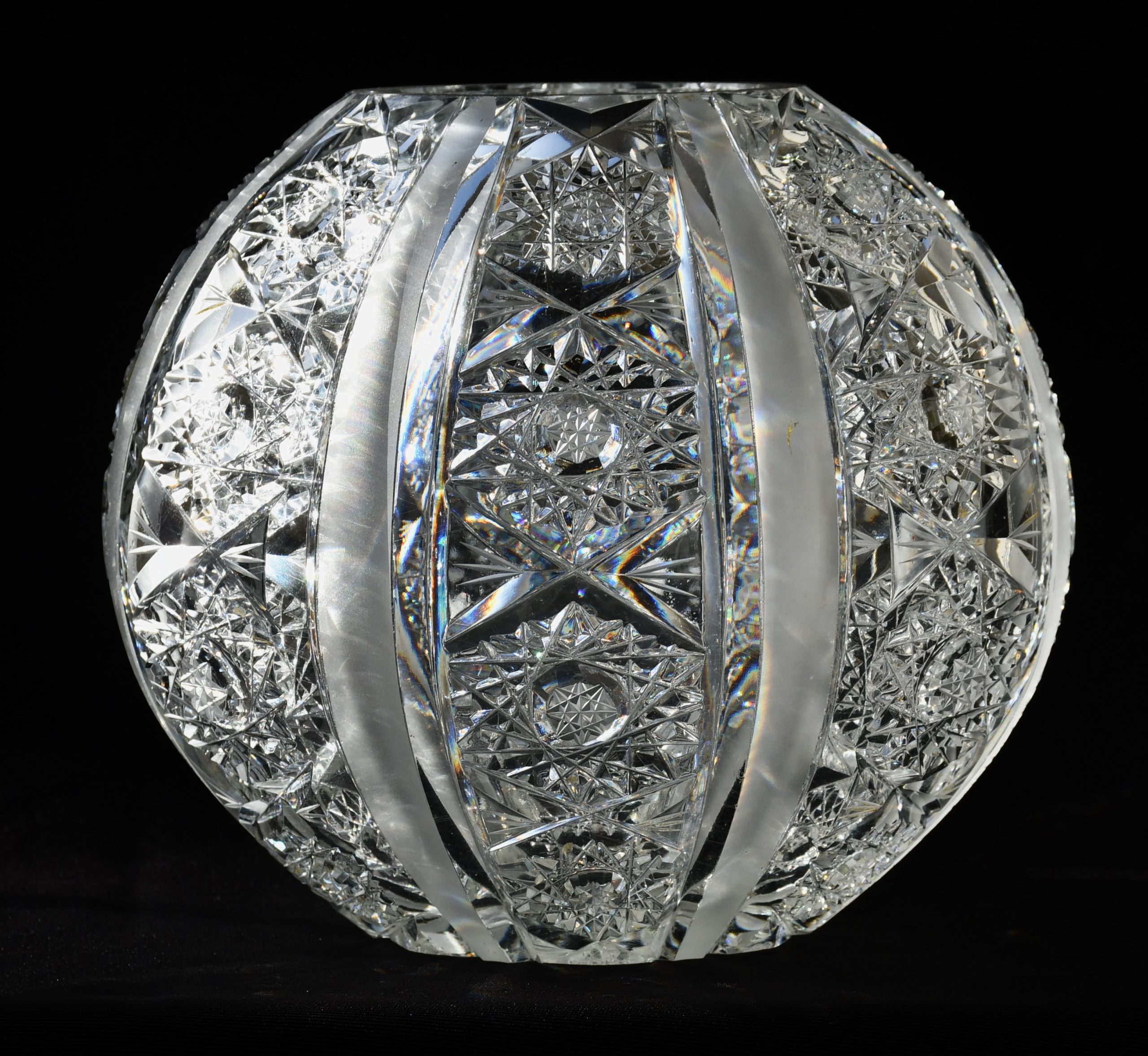 Кристална винтидж ваза