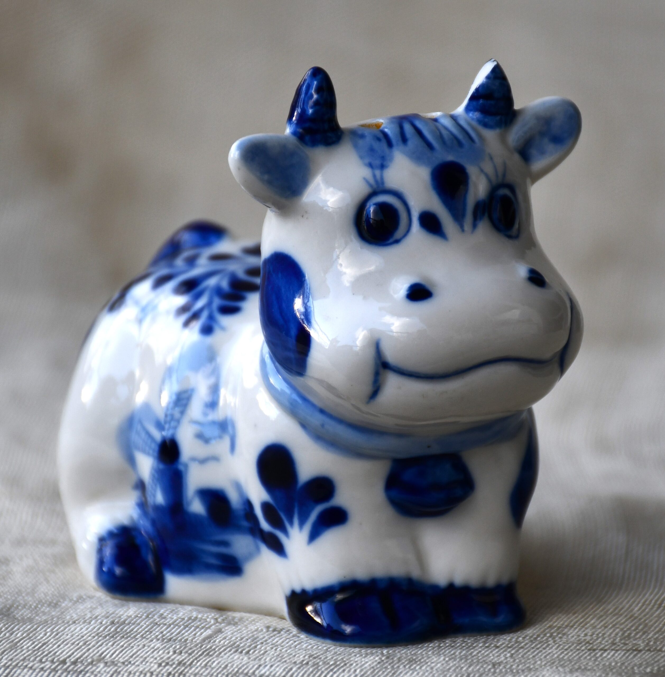 Крава-солница Delft