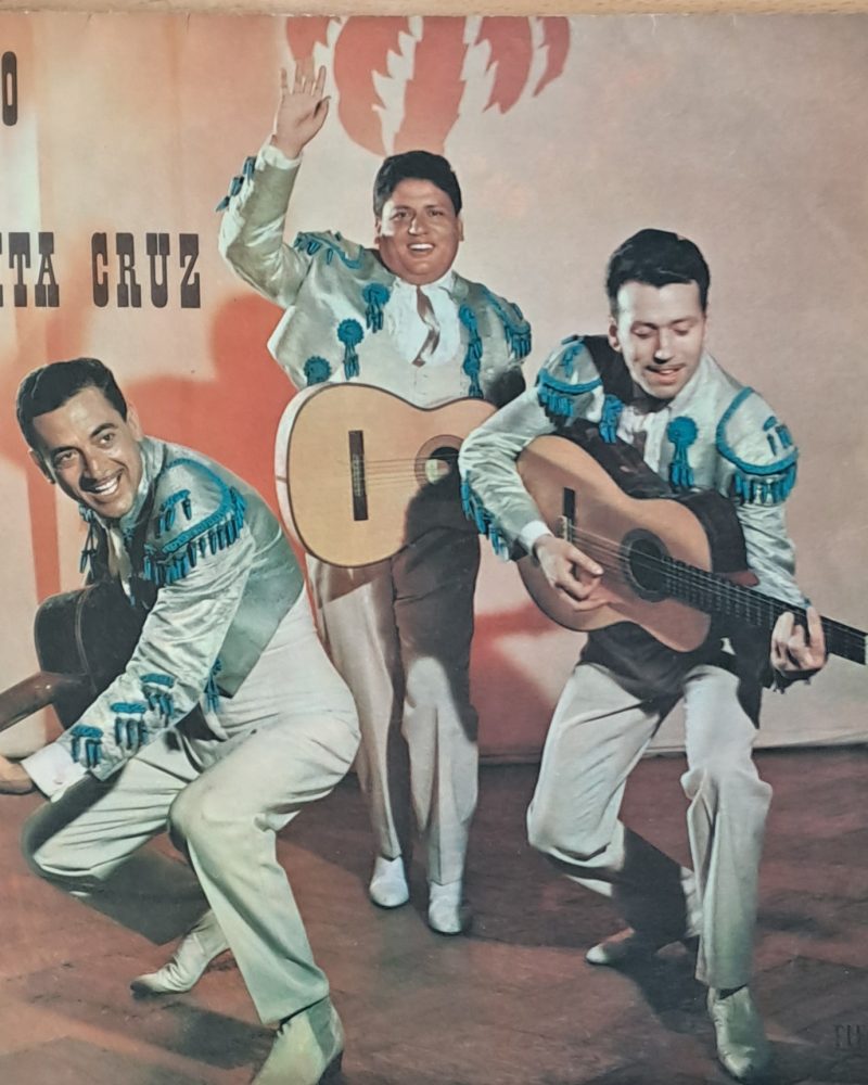 Trio De Santa Cruz