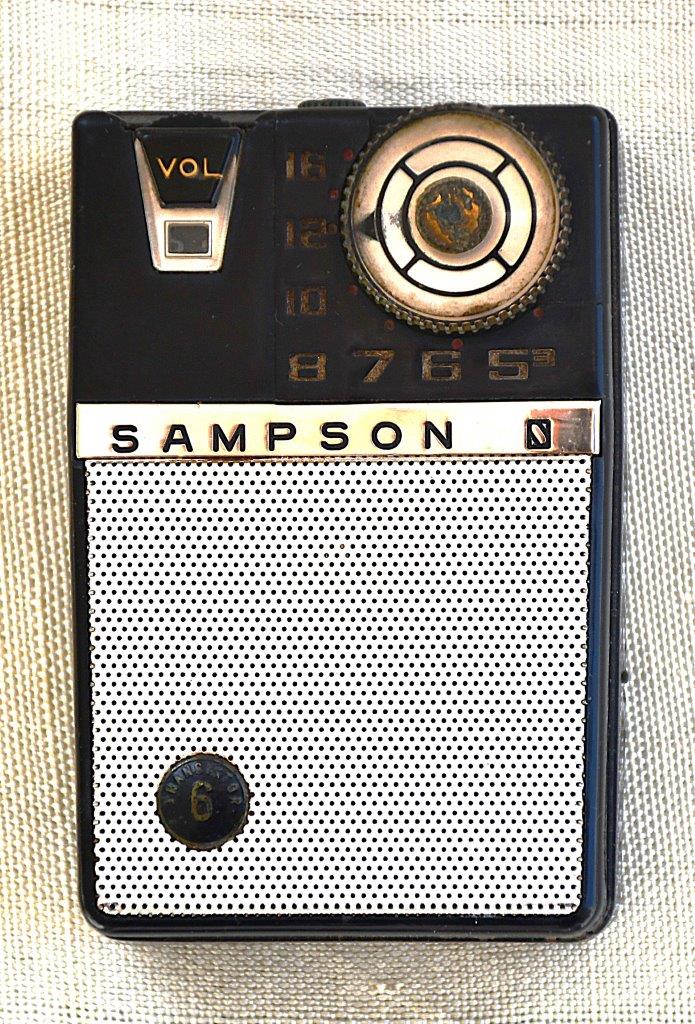 Японски джобен транзистор от 1961 - "Sampson"