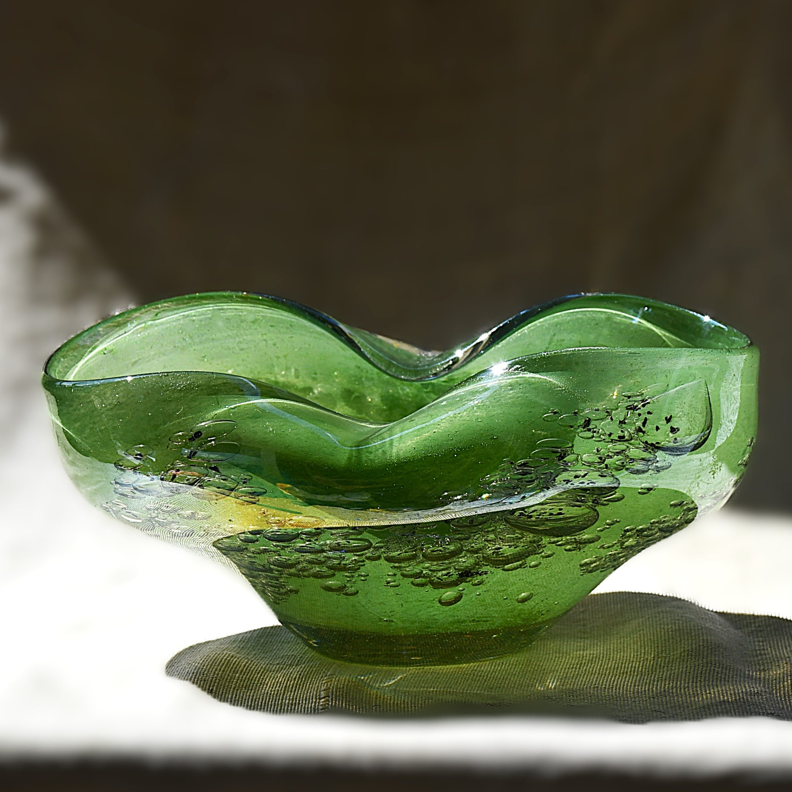 Арт-глас пепелник в стила на Мурано