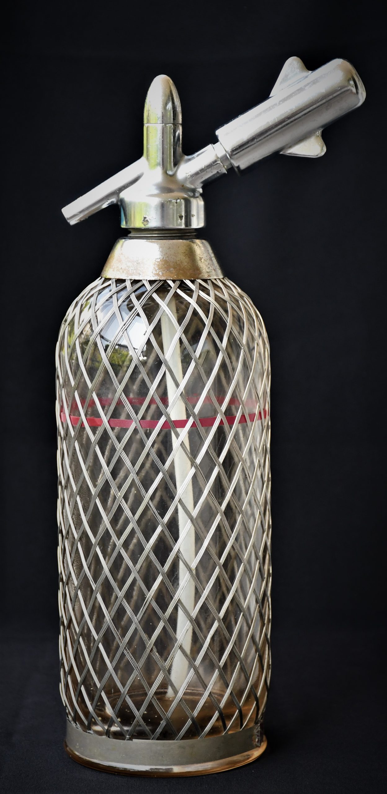 Съветски сифон от 60-те - космическа ера СССР